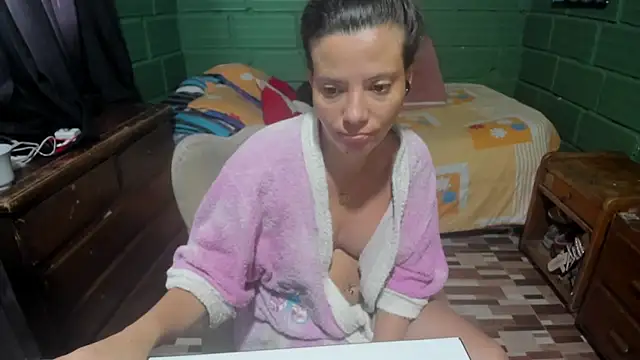 DanaaRey webcam