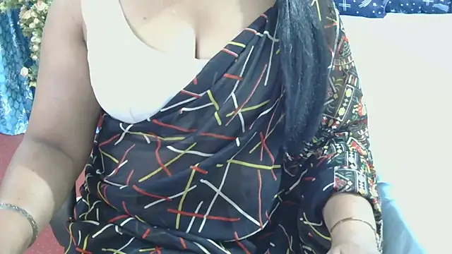 Mallu_Manisha webcam