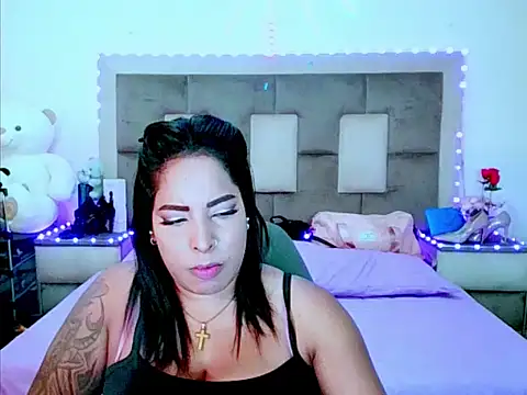 indiantopaz694u webcam
