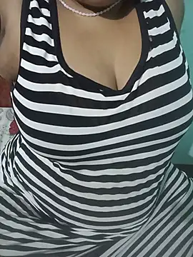Anjali-bhabhi webcam