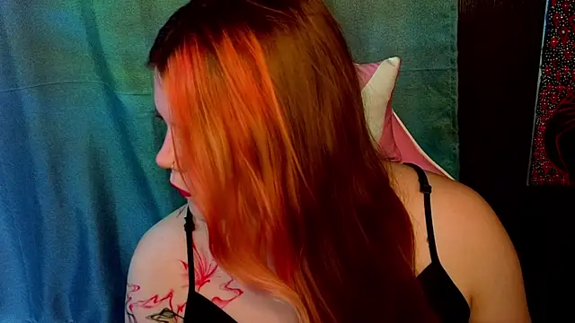KellyFiery webcam
