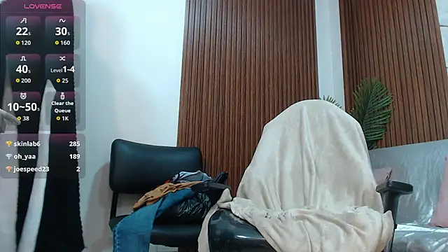 alonddra_tay webcam