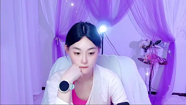 Tili_Lucky webcam