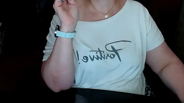 AlisaHot55 webcam