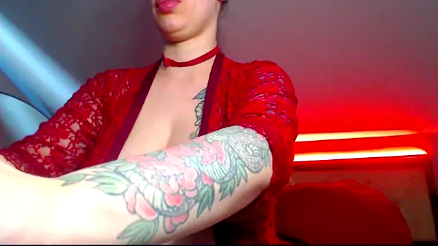 Mamasita4u webcam