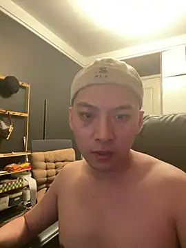 yichen008 Live Web Cam Show