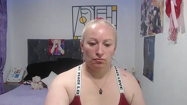 emperabigbootybigass webcam
