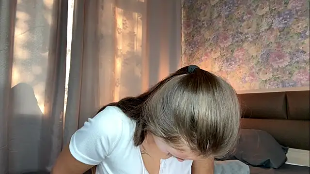LoraDavi webcam