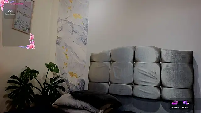 Un_Sluttyy webcam