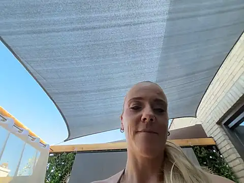 missconly Live Web Cam Show