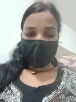 Desi_Couple_P's most recent online snapshot