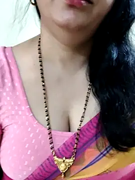 Yazhini-Cam webcam