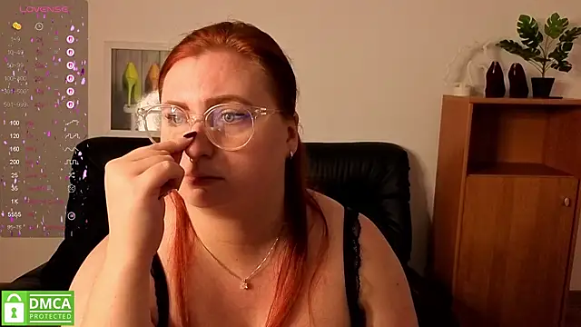 Alicia_love00 webcam