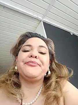 Natashablade__