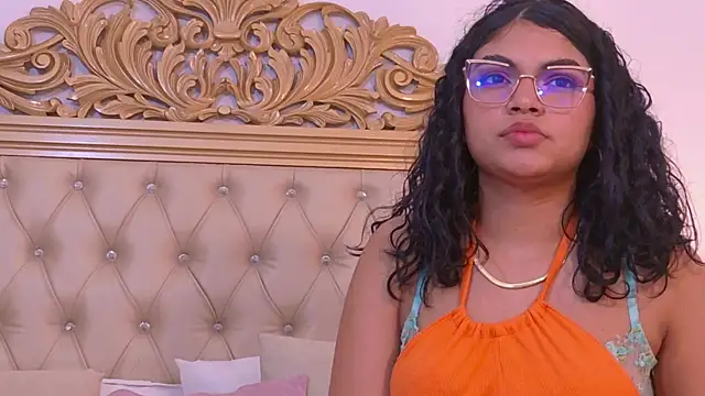 MelodyAlvarez webcam