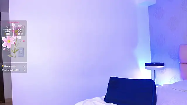 IsabelleDaza webcam