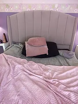 Lolagolden1 webcam