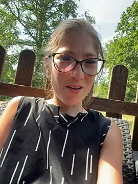 blondie-27 webcam