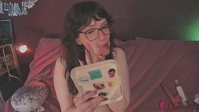 juby_yuby webcam