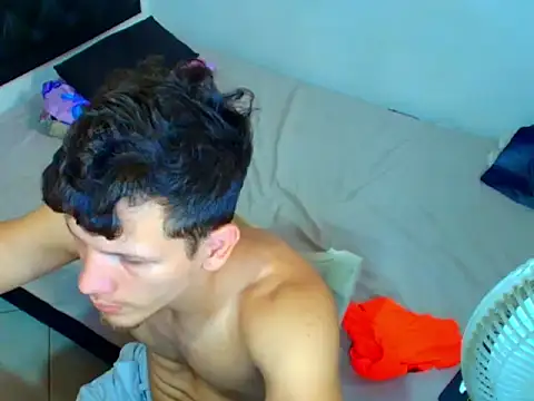 kevinkewman webcam