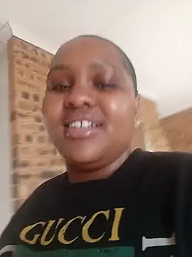 SativaHotxx101 webcam