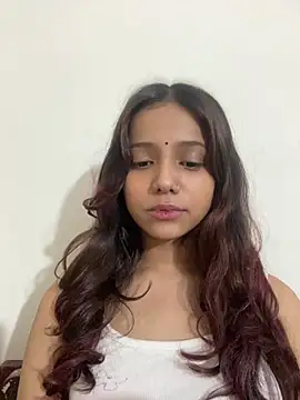 Maggie_748 webcam