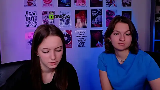 chloe_ley webcam