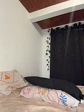 NefertitiXO webcam