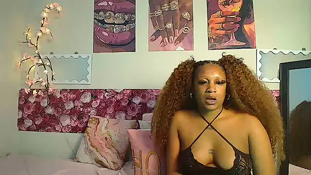 EnchantingLisa webcam