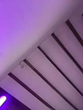 Arilw Live Web Cam Show
