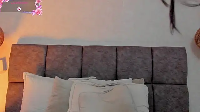 kathecute__ webcam