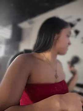 Isabella-Teen