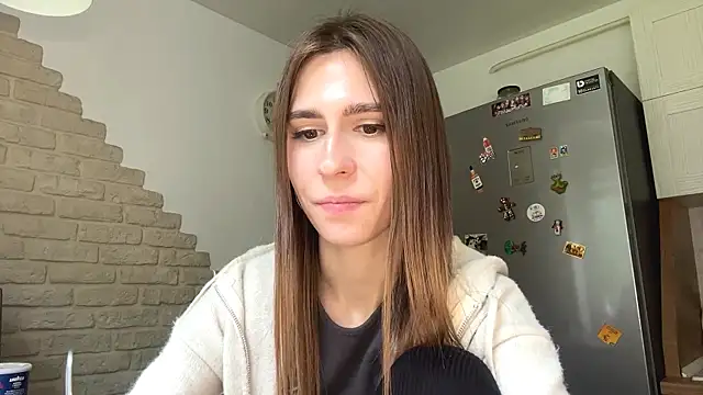 ZaraGuyette webcam