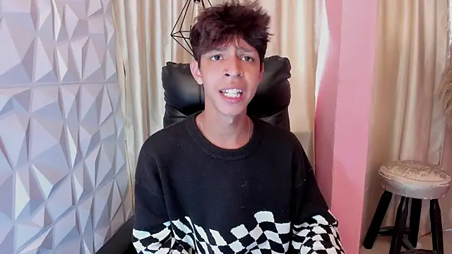 Ethan_qop live sex cam