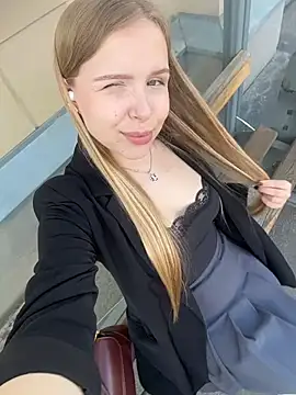 Liza_risky