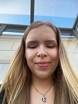 Liza_risky