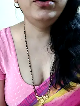 Yazhini-Cam webcam