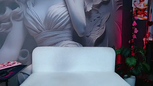 MommyMila84 webcam