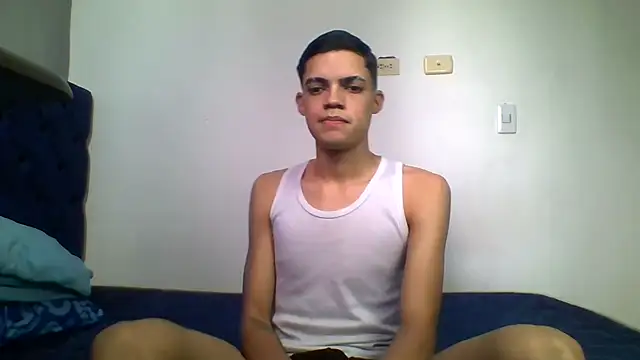 Latinos_2001 live sex cam