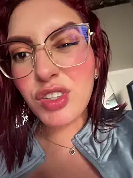 VioletPearson webcam