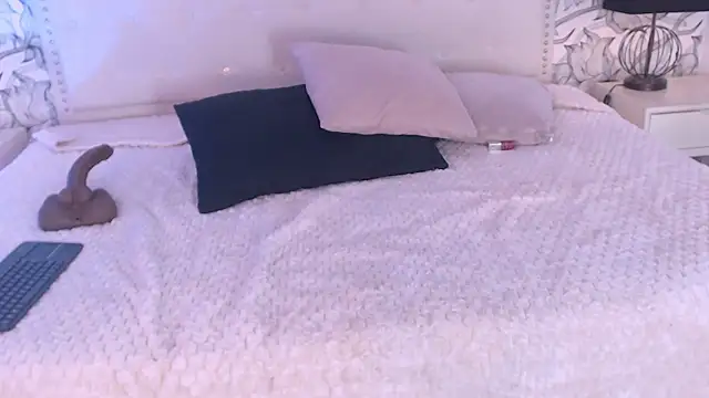 Venusandrea29 webcam