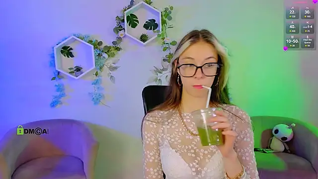 miss_courtney_ webcam