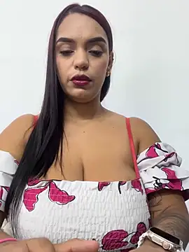 Sara-77 webcam