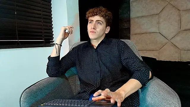 Tyler_Mcrey webcam