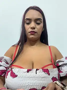 Sara-77 webcam