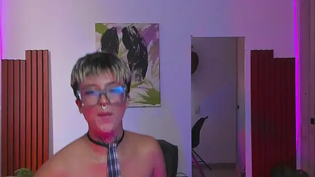 Rebeka-baker webcam
