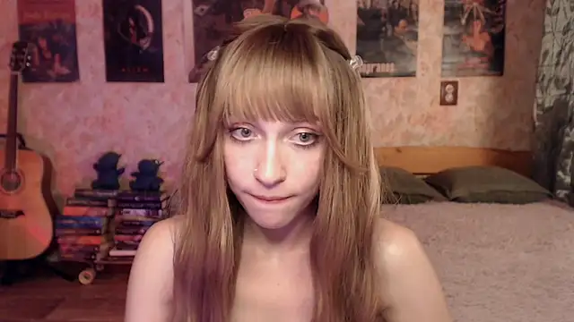 Friendly_Ellie webcam