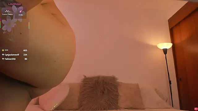 whitneyhot webcam