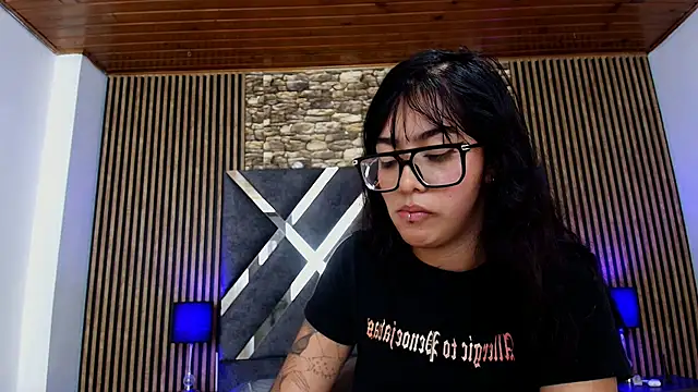 Amy_channel webcam