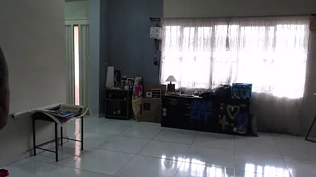 AlinaWoolf_ webcam